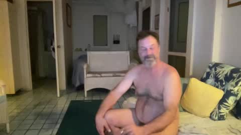 Snapshot of thenakedartist_ chatting on 01.30.25 Woody online show from 01.30.25