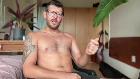 Snapshot of thenakedshaman chatting on 01.17.26 TheNakedShaman online show from 01.17.26