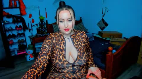 thenaughtygf online show from 12.17.25