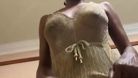 Snapshot of thenymphshow chatting on 10.28.25 thenymphshow online show from 10.28.25