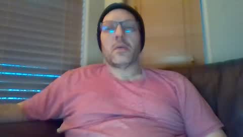 Snapshot of theo6974z chatting on 05.12.26 theo6974z online show from 05.12.26