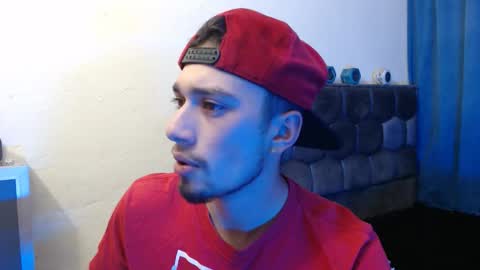 Snapshot of theo_stone04 chatting on 11.04.25 Theo online show from 11.04.25