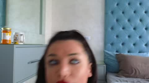 Theowonder online show from 01.14.25