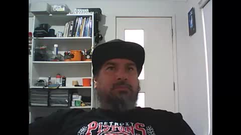 Snapshot of theozbeardguy chatting on 03.11.26 aussiebeard online show from 03.11.26