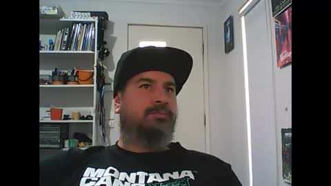 Snapshot of theozbeardguy chatting on 04.20.26 aussiebeard online show from 04.20.26