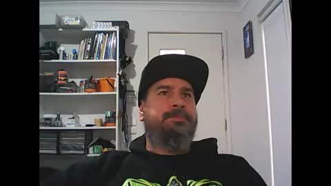 Snapshot of theozbeardguy chatting on 05.18.26 aussiebeard online show from 05.18.26