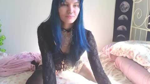 Snapshot of thepasssiflora chatting on 08.03.26 Vanessa online show from 08.03.26
