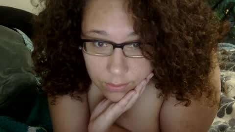 Snapshot of theplayfulbbw chatting on 05.17.26 Amelia online show from 05.17.26