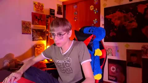 Snapshot of theprince_red chatting on 04.15.26 Matt independent model online show from 04.15.26