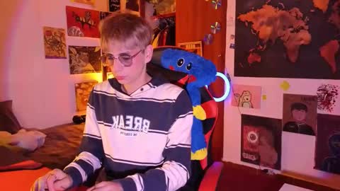 Snapshot of theprince_red chatting on 04.30.26 Matt independent model online show from 04.30.26