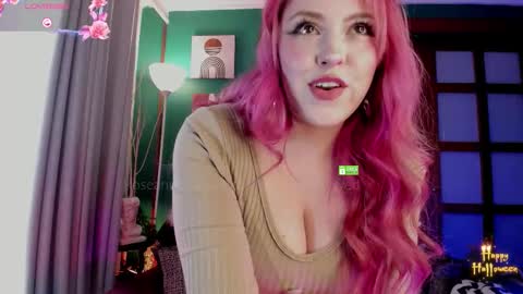 Snapshot of theprincess_rosee chatting on 10.28.25 Rosie  online show from 10.28.25