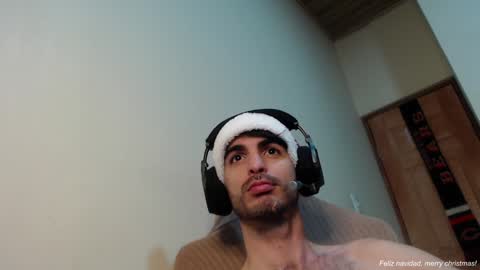 Santiago Enrique online show from 12.26.24