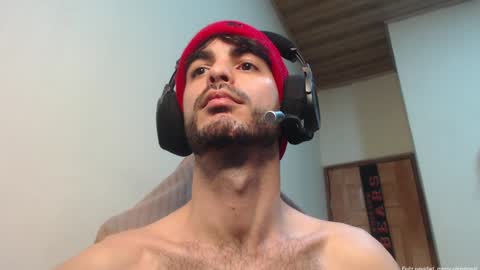 Santiago Enrique online show from 01.04.25