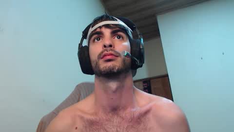 Santiago Enrique online show from 11.18.25