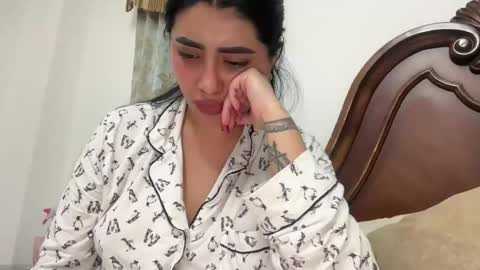 Snapshot of therealcamilabaddie chatting on 02.18.25 therealcamilabaddie online show from 02.18.25