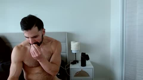 Snapshot of therealkingyoshi chatting on 01.18.26 Yoshi online show from 01.18.26