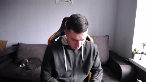 Nick   online show from 11.08.25