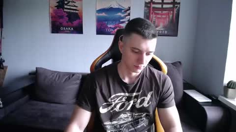 Snapshot of theroadtomars chatting on 05.15.26 Nick online show from 05.15.26