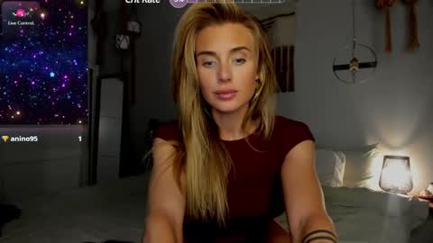 Snapshot of theselina_kyle chatting on 01.06.25 Selina Kyle online show from 01.06.25