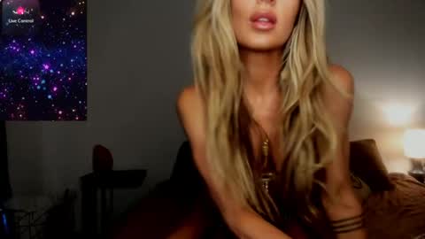 Snapshot of theselina_kyle chatting on 06.03.26 Selina Kyle online show from 06.03.26