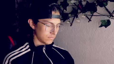 Snapshot of thesir_jack chatting on 09.30.25 Jack online show from 09.30.25