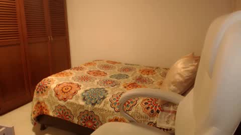 Mai online show from 10.01.25