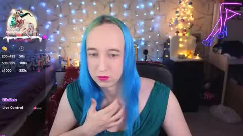 Snapshot of thetrixy chatting on 01.10.26 The Great And Powerful Trixie online show from 01.10.26