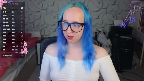 Snapshot of thetrixy chatting on 05.11.26 The Great And Powerful Trixie online show from 05.11.26