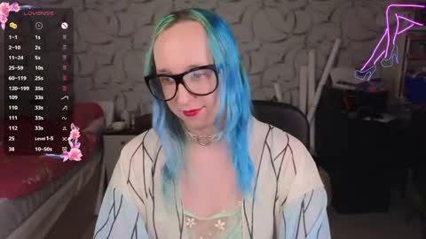 Snapshot of thetrixy chatting on 06.10.26 The Great And Powerful Trixie online show from 06.10.26