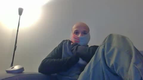 Scarf guy online show from 02.18.25