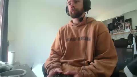 Snapshot of theufcfan_8181 chatting on 04.21.26 troy online show from 04.21.26