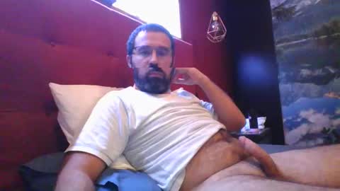 Snapshot of theviper1990 chatting on 09.27.25 Carlos1990 online show from 09.27.25