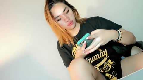 stella online show from 10.27.25