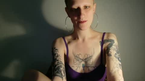 pinky promise online show from 07.08.26