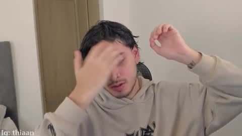 thiaan__ online show from 11.16.25