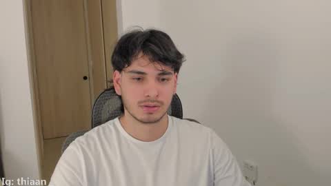 thiaan__ online show from 11.18.25