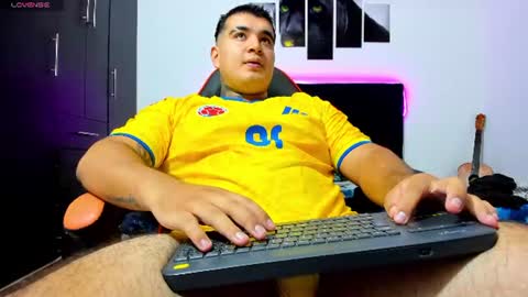 Snapshot of thiago_cp01 chatting on 07.27.26 Thiago online show from 07.27.26