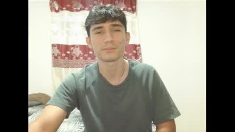 thiago_deseo69 online show from 02.17.26