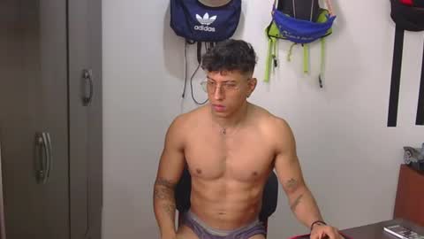 Snapshot of thiago_happy chatting on 07.02.26 thiago_happy online show from 07.02.26