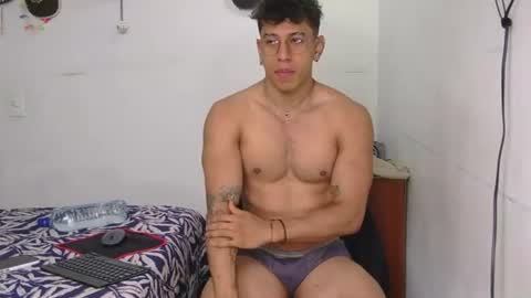 Snapshot of thiago_happy chatting on 07.09.26 thiago_happy online show from 07.09.26