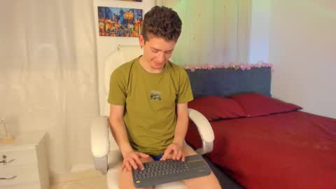 Manuel online show from 10.16.25