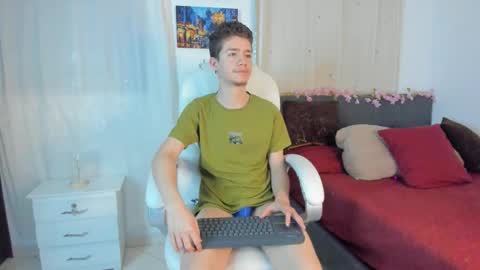 Manuel online show from 10.20.25