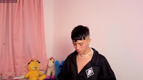 thiago_n_sam online show from 04.08.26