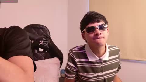 Snapshot of thiago_n_sam chatting on 07.24.26 thiago_n_sam online show from 07.24.26