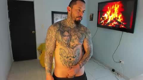 Snapshot of thiago_pg chatting on 02.16.26 thiago online show from 02.16.26