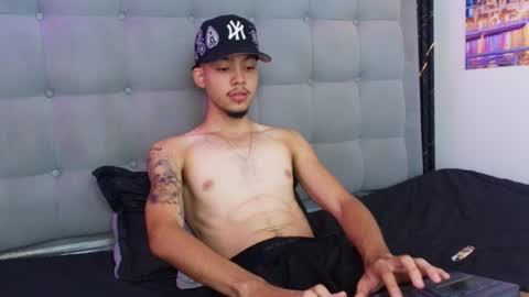 Snapshot of thiago_preston chatting on 07.12.26 Thiago online show from 07.12.26