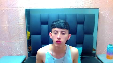 thiago_twink38 online show from 11.14.25