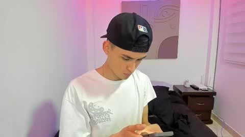 Thiago Wells online show from 03.12.25