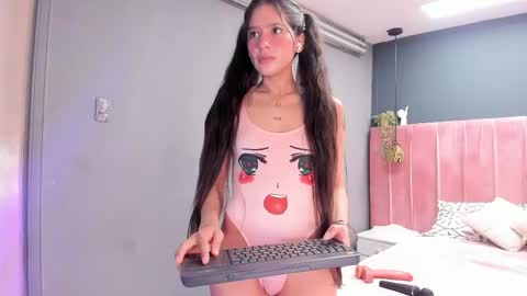 Snapshot of thiara_gh chatting on 06.05.26 thiara_gh online show from 06.05.26