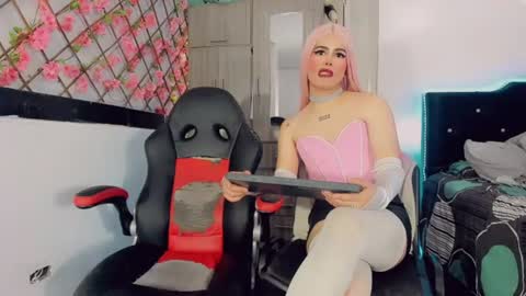 Snapshot of thiara_veky chatting on 06.27.26 Thiara online show from 06.27.26